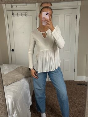 Altar'd State Cream Keyhole Pleated-Hem Long Sleeve Tunic